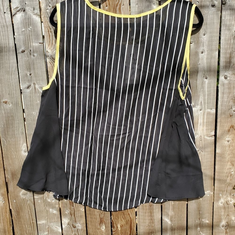 Tank Top‎ - Picture 4 of 7